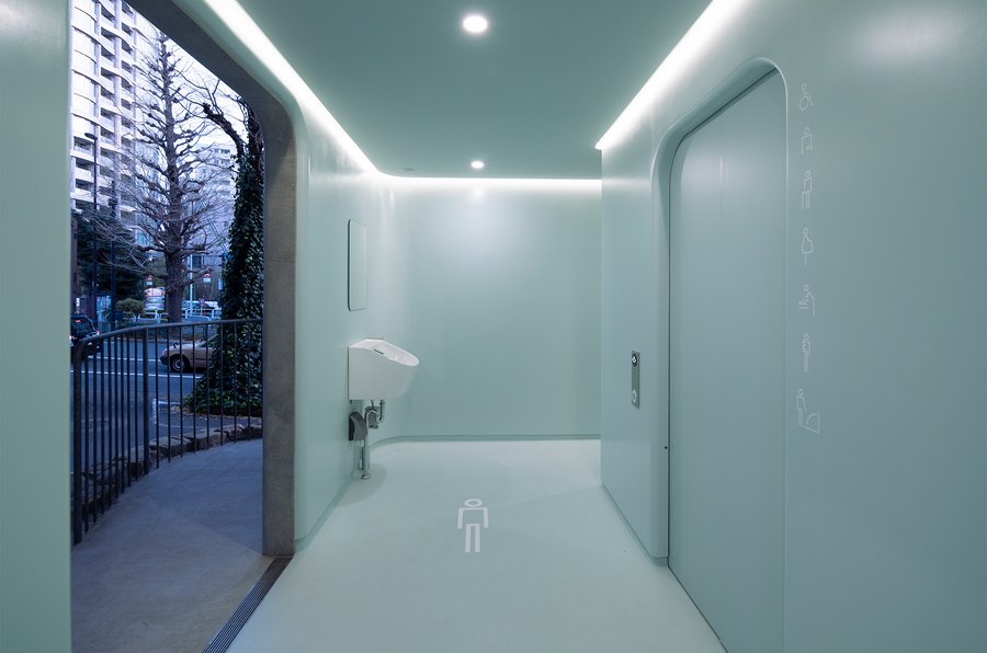 Toilettenhäuschen von Marc Newson entworfene Toilettenhaus am Standort Urasando